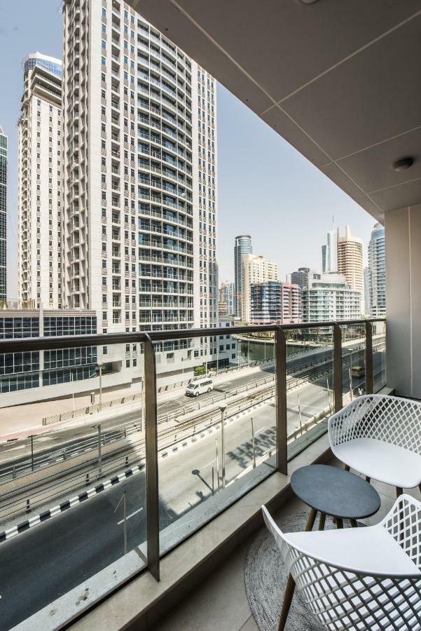 Fantastay Sparkle Tower One Bedroom Suite Marina View Ντουμπάι Εξωτερικό φωτογραφία