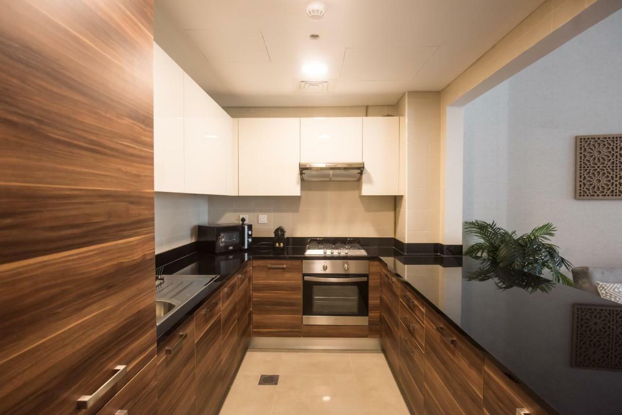 Fantastay Sparkle Tower One Bedroom Suite Marina View Ντουμπάι Εξωτερικό φωτογραφία