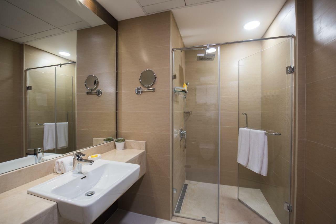 Fantastay Sparkle Tower One Bedroom Suite Marina View Ντουμπάι Εξωτερικό φωτογραφία