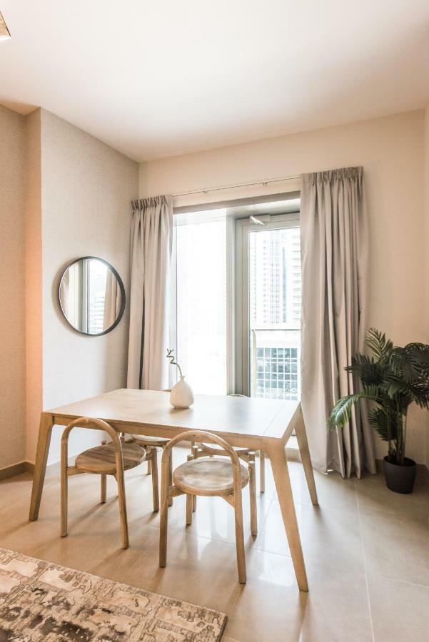 Fantastay Sparkle Tower One Bedroom Suite Marina View Ντουμπάι Εξωτερικό φωτογραφία