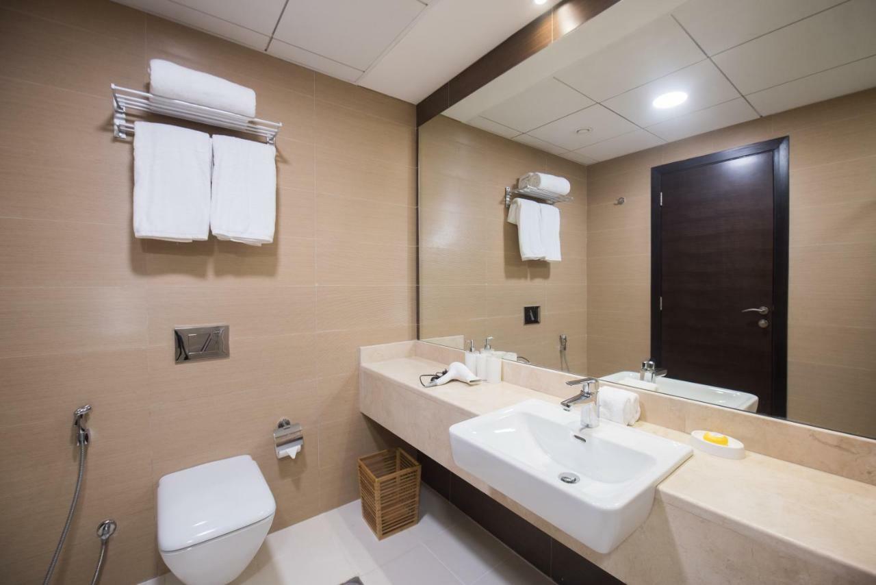 Fantastay Sparkle Tower One Bedroom Suite Marina View Ντουμπάι Εξωτερικό φωτογραφία