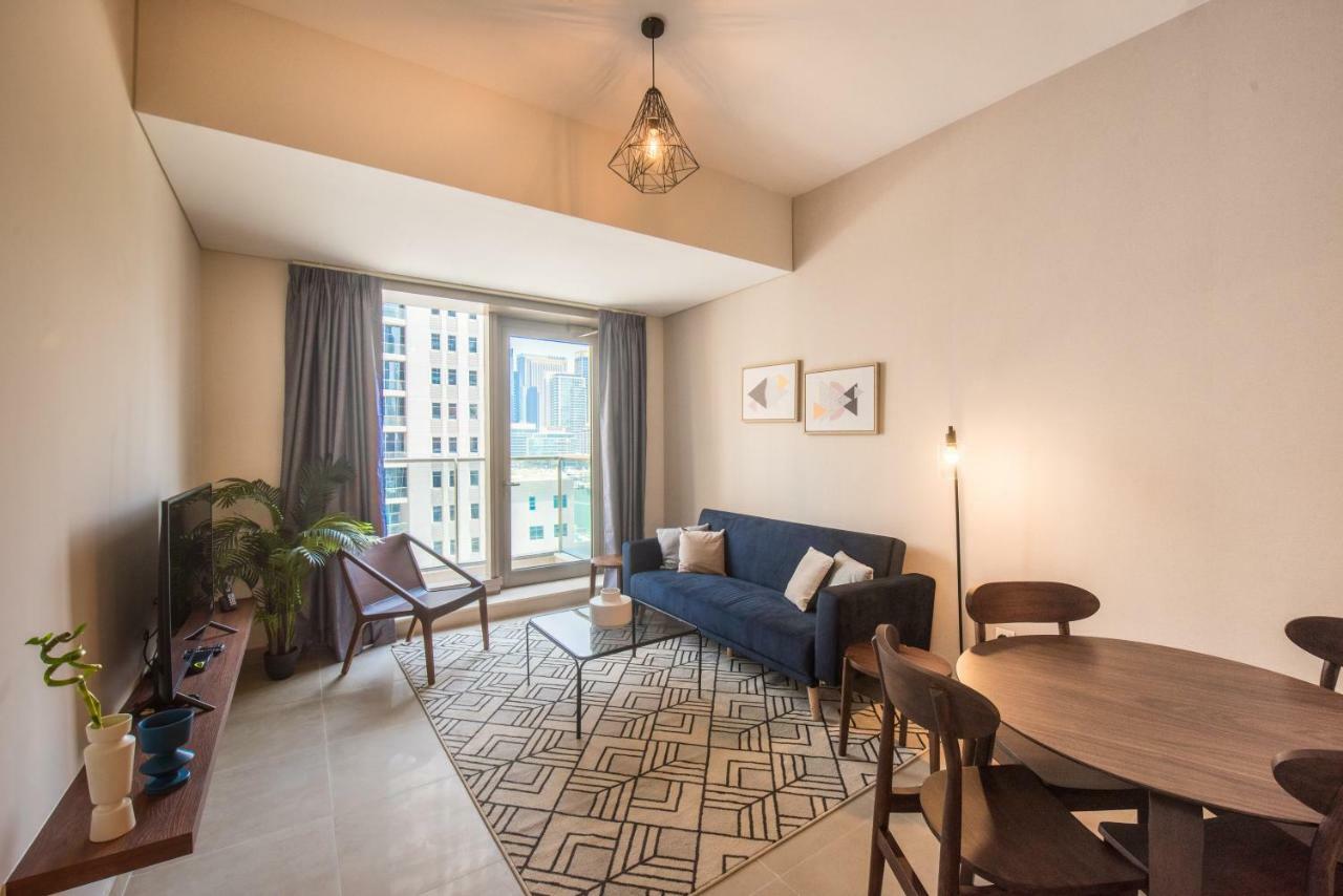 Fantastay Sparkle Tower One Bedroom Suite Marina View Ντουμπάι Εξωτερικό φωτογραφία